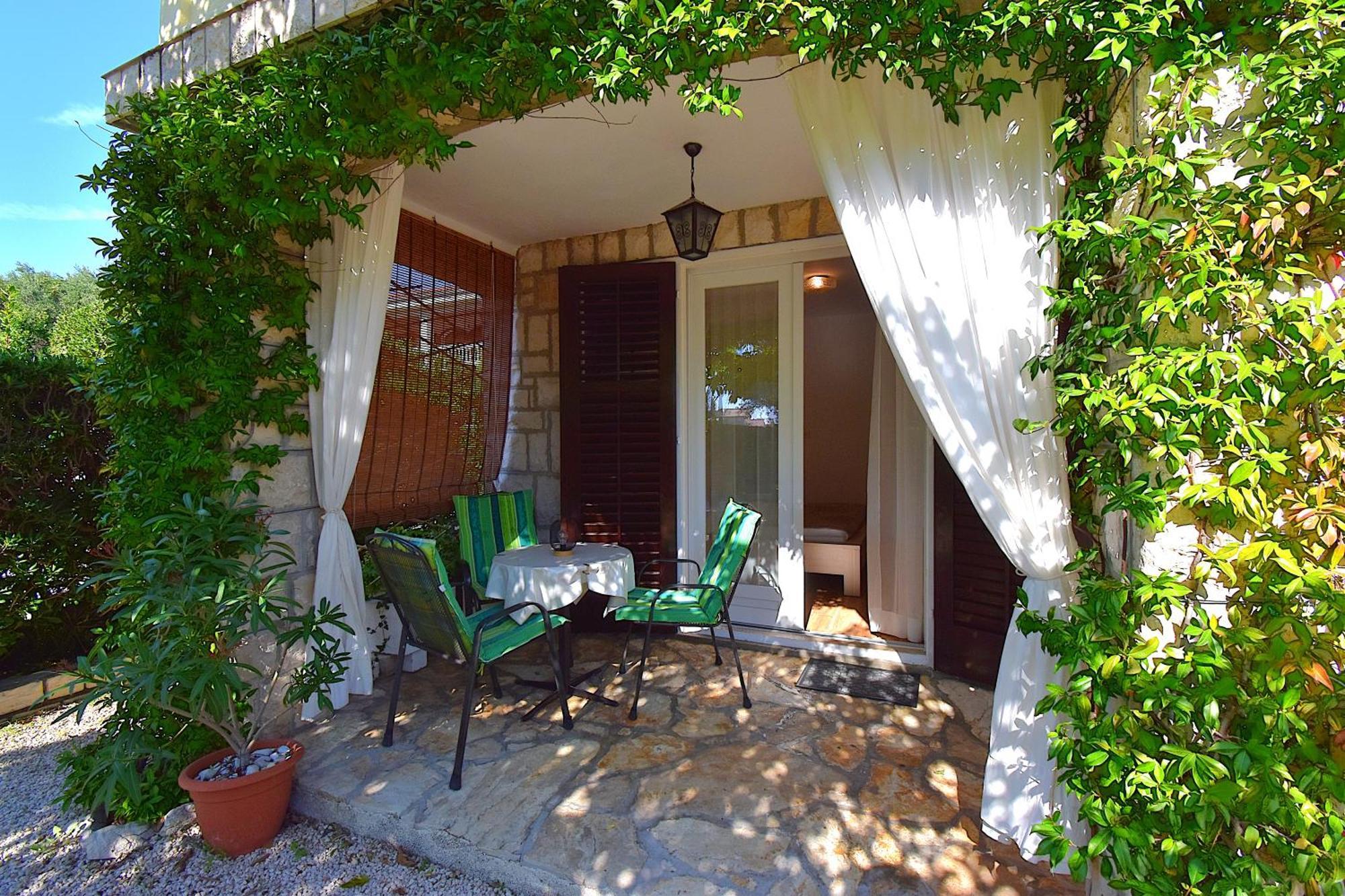 Apartments Zenko Rab Town Exterior foto